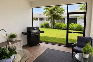 5738 Long Shore Loop, Sarasota, FL 34238 - Photo 10