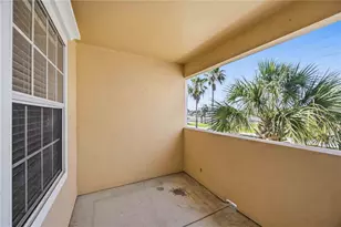 1195 Villagio Cir, Sarasota, FL 34237 - Photo 32