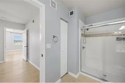 1195 Villagio Circle #208, Sarasota, FL 34237 - Photo 22