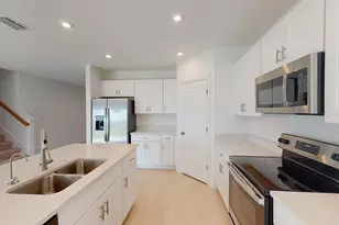 6753 Equinox Ln N, North Fort Myers, FL 33917 - Photo 10