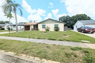 5417 Duncanwood Dr, Sarasota, FL 34232 - Photo 2