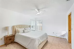 4537 S Lockwood Ridge Rd, Sarasota, FL 34231 - Photo 10