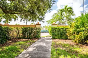 3663 Square W Ln, Sarasota, FL 34238 - Photo 52