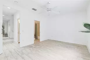 3663 Square W Ln, Sarasota, FL 34238 - Photo 24