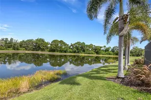 374 Londonderry Dr, Sarasota, FL 34240 - Photo 24