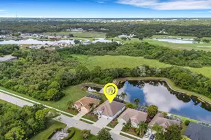 374 Londonderry Dr, Sarasota, FL 34240 - Photo 34