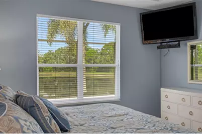 374 Londonderry Drive, Sarasota, FL 34240 - Photo 20