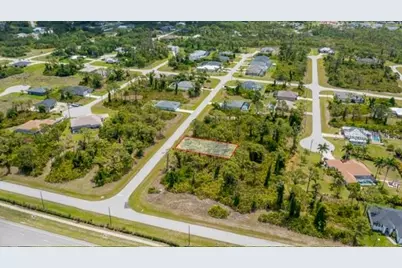 105 Glades Drive, Rotonda West, FL 33947 - Photo 2