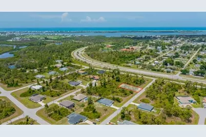 105 Glades Drive, Rotonda West, FL 33947 - Photo 6