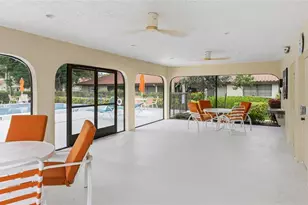 5590 Golf Pointe Dr, Sarasota, FL 34243 - Photo 36
