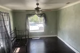 5610 Middle Ave, Sarasota, FL 34243 - Photo 12