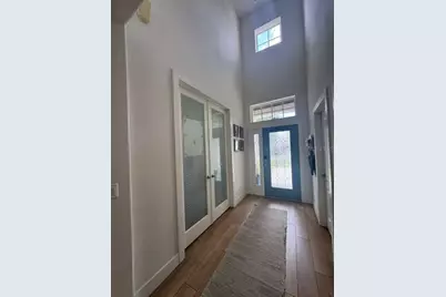 5011 58th Terrace E, Bradenton, FL 34203 - Photo 2