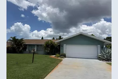 7402 13th Avenue W, Bradenton, FL 34209 - Photo 1