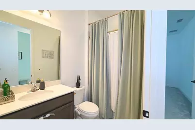 8294 Grande Shores Drive, Sarasota, FL 34240 - Photo 24