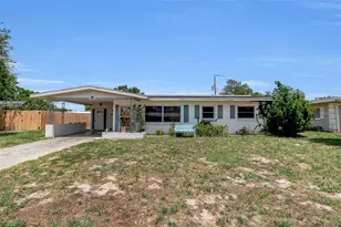 5803 24th St W, Bradenton, FL 34207 - Photo 2