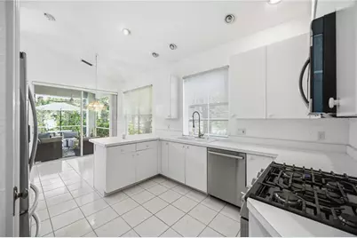 7159 Prestwick Court, University Park, FL 34201 - Photo 4