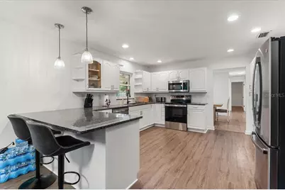 4204 Pine Meadow Terrace, Sarasota, FL 34233 - Photo 18