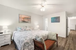 5673 Midnight Pass Rd, Sarasota, FL 34242 - Photo 20
