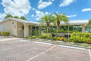 5830 Midnight Pass Rd, Sarasota, FL 34242 - Photo 20
