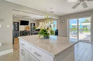 5830 Midnight Pass Rd, Sarasota, FL 34242 - Photo 24