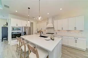 8533 Beechlake Ct, Sarasota, FL 34240 - Photo 18