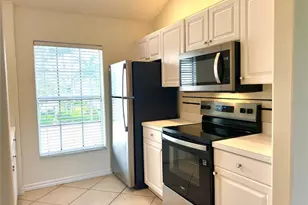 8370 Wingate Dr, Sarasota, FL 34238 - Photo 6