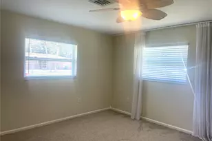 220 Avalon Rd, Venice, FL 34293 - Photo 6