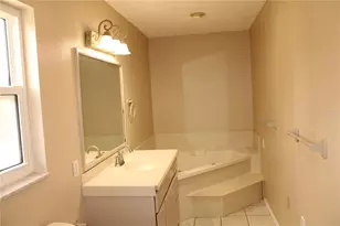 4215 18th Ave Dr W, Bradenton, FL 34205 - Photo 30