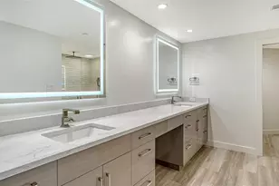 1211 Gulf of Mexico Dr, Longboat Key, FL 34228 - Photo 30
