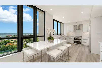1211 Gulf Of Mexico Drive #701, Longboat Key, FL 34228 - Photo 22