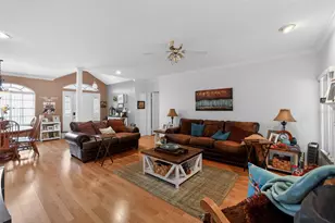 846 Greenbelt Cir, Brandon, FL 33510 - Photo 10