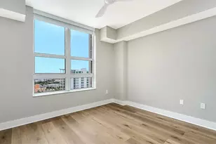 1350 Main St, Sarasota, FL 34236 - Photo 32