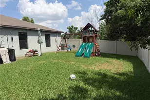 10130 Rose Petal Pl, Riverview, FL 33578 - Photo 4