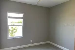 2620 Star Apple Wy, Sarasota, FL 34240 - Photo 14