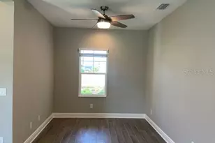 2620 Star Apple Wy, Sarasota, FL 34240 - Photo 4