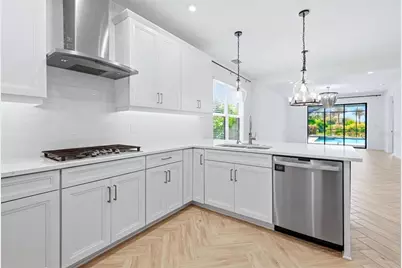 8212 Shooting Star Rd, Sarasota, FL 34241 - Photo 18