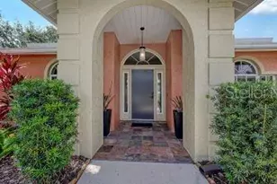 4463 Diamond Cir S, Sarasota, FL 34233 - Photo 4