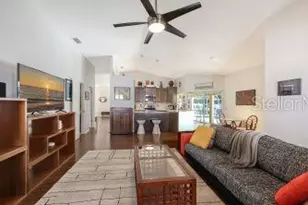 4463 Diamond Cir S, Sarasota, FL 34233 - Photo 18