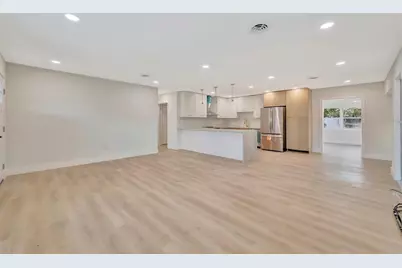2705 Sunnyside Street, Sarasota, FL 34239 - Photo 6