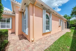 11790 Fiore Ln, Sarasota, FL 34238 - Photo 46