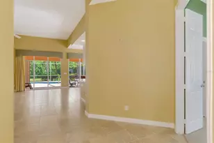 11790 Fiore Ln, Sarasota, FL 34238 - Photo 6