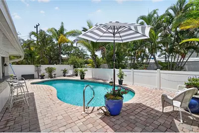 2403 Vermont Avenue E, Bradenton, FL 34208 - Photo 24