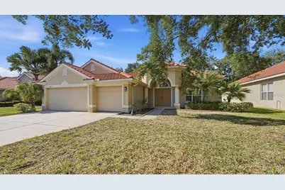 4623 61st Drive E, Bradenton, FL 34203 - Photo 2