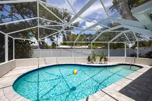 6311 Bahama Shores Dr S, Saint Petersburg, FL 33705 - Photo 48