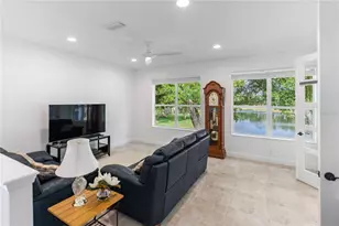 7312 Greystone St, Lakewood Ranch, FL 34202 - Photo 12
