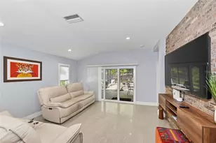 15107 Skip Jack Loop, Bradenton, FL 34202 - Photo 10