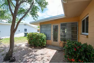 2215 Grove Street, Sarasota, FL 34239 - Photo 26