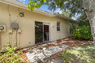 6662 Oakbrooke Cir, Bradenton, FL 34202 - Photo 38