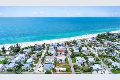 121 48th Street, Holmes Beach, FL 34217 - Photo 14