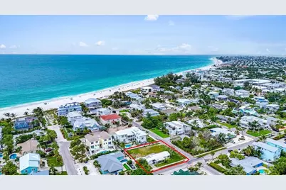 121 48th Street, Holmes Beach, FL 34217 - Photo 8